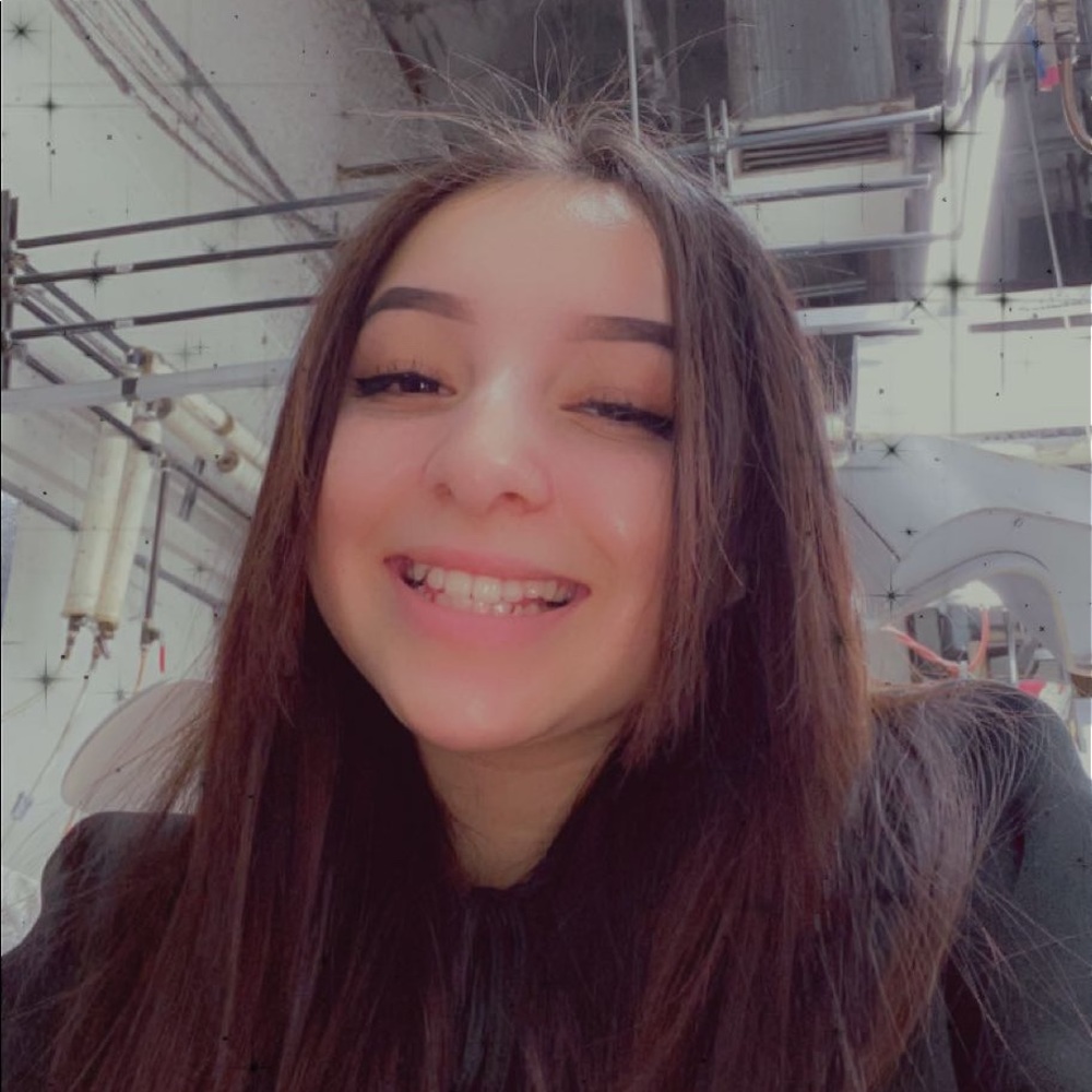 Meet your Posher, Jazmin